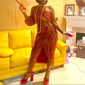 Meet your Posher, Iris